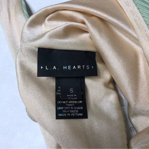 Pacsun L.A. Hearts NWT Green Bikini Top Size Small - Picture 3 of 6